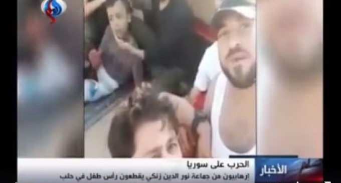 Vidéo choquante !!! Des terroristes salafistes wahhabites se filment décapitant un enfant près d’Alep