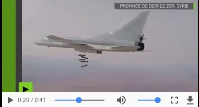 Nouvelle frappe des bombardiers russes TU 22M3 sur les positions de Daesh en Syrie