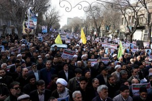 Aujourd'hui encore des millions d'iraniens manifestent leur soutien dans toutes les villes d'Iran3