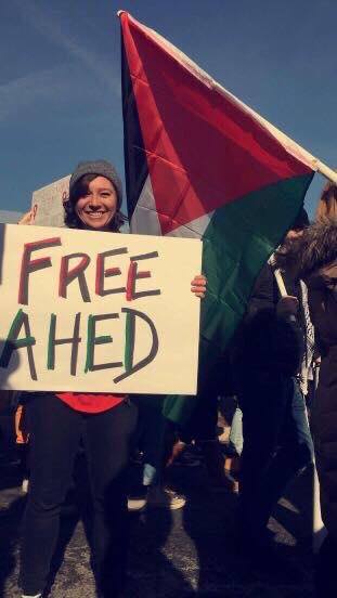 Manifestation à Chicago en solidarité avec la détenue palestinienne Ahed Tamimi, 16 ans, et d'autres prisonniers palestiniens, en particulier les enfants.1