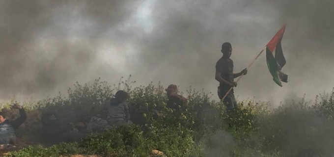 Au moins 3 manifestants palestiniens ont été blessés par des tirs des forces de l’occupation