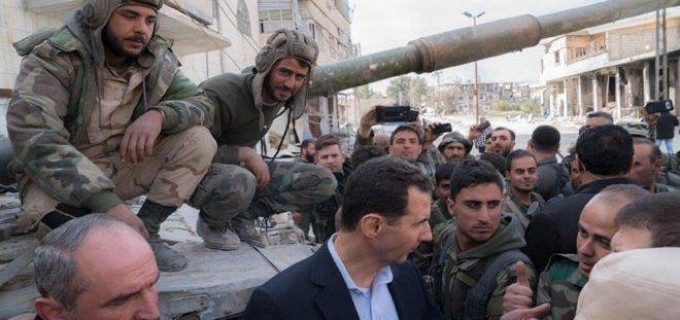 Sur les lignes de feu dans la Ghouta orientale .. le Président Bachar al-Assad avec les héros de l’Armée Arabe Syrienne