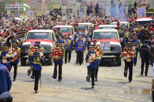 Des photos du cortège funèbre du président yéménite Saleh Al-Samad 19