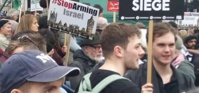 Photos prises lors d’une manifestation en soutien à la Palestine hier