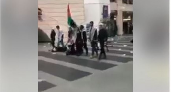 Les étudiants de l’université de Genève font un hommage émouvant aux martyrs de la marche du grand retour à Gaza