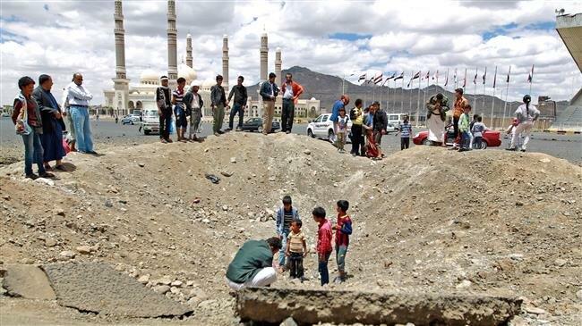 Des femmes et des enfants tués alors que des jets saoudiens bombardent une mosquée au Yémen