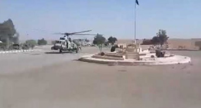 VIDÉO : Les militaires de l’Armée Syrienne débarquent pour la 1ère fois à l’aéroport stratégique de Tabaqa