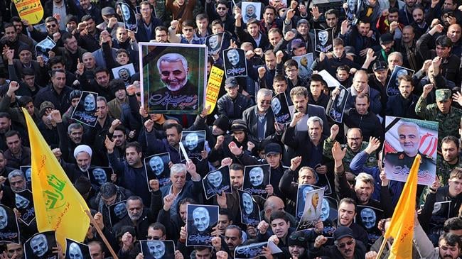 les Iraniens pleurent le martyr du général Soleimani