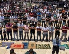 Des dizaines de milliers de personnes assistent à la prière du vendredi à la mosquée Aqsa