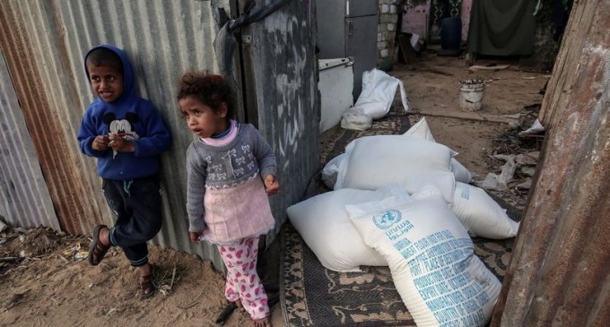 Les EAU ont réduit l’aide aux Palestiniens après avoir condamné la normalisation avec Israël