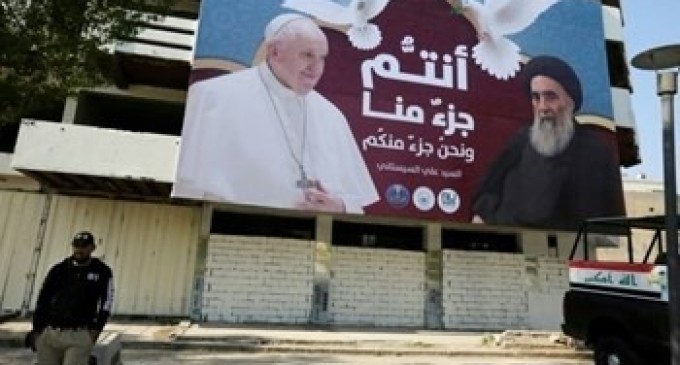 Le pape François rencontre le Grand Ayatollah Ali al-Sistani à Najaf