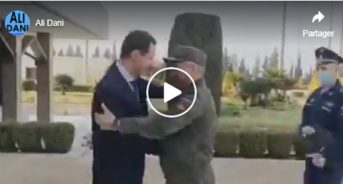 Le ministre russe de la Défense, Shoïgu, rencontre Bashar al-Assad et visite la base aérienne de Hamimim en Syrie, après quoi il inspectera les exercices navals dans la partie orientale de la Méditerranée à Tartous.